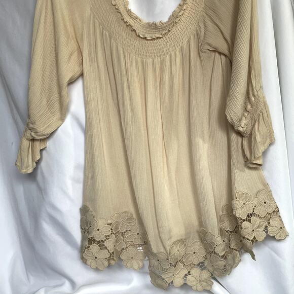 Alter'd Altered State size Small women's top Ivory lace 3/4 sleeve - Picture 6 of 11